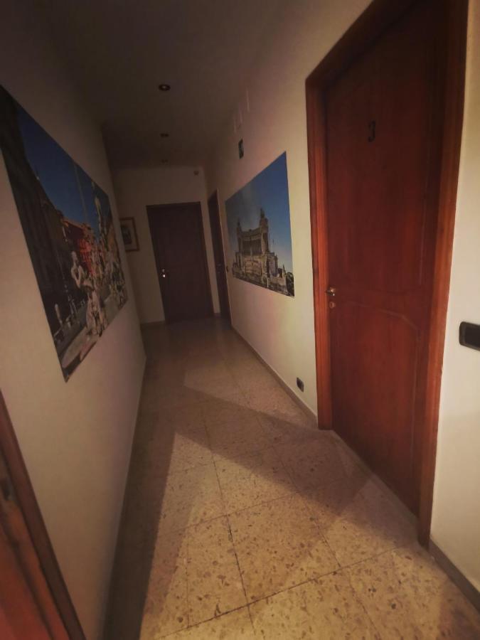 Отель Bella Roma - Ee Экстерьер фото
