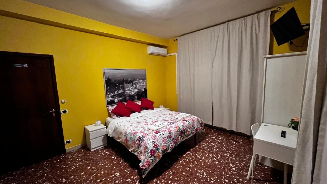 Отель Bella Roma - Ee Экстерьер фото